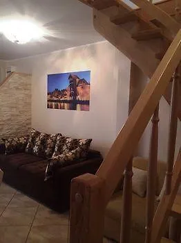 Hotel Apartament White Lions 3*