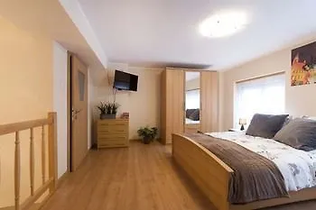 Apartament White Lions Hotel 3*