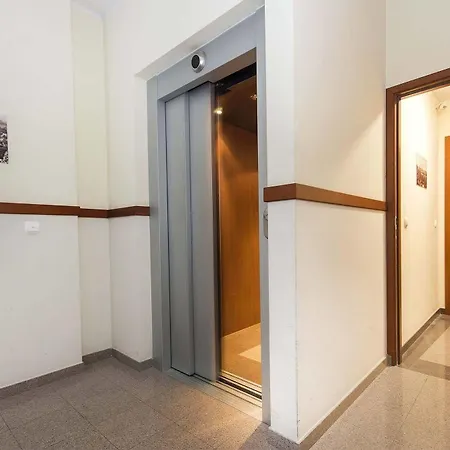 Apartament White Lions 3*