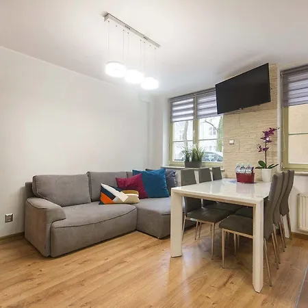 Apartament White Lions 3*