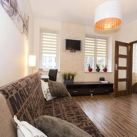 Apartament White Lions Hotel 3*